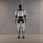 Protótipo do robô humanoide Optimus da Tesla em ambiente de testes
